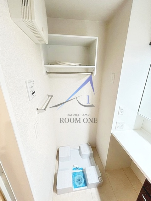 D-roomハウス秋葉原の設備|洗濯機置き場です。