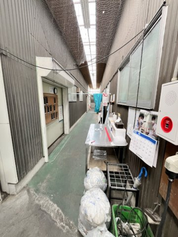 豊町倉庫の内装