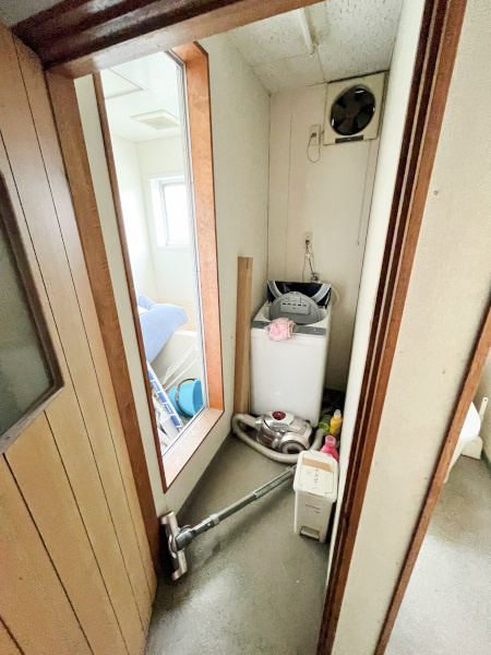 豊町倉庫の内装