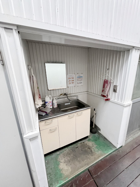 豊町倉庫の内装