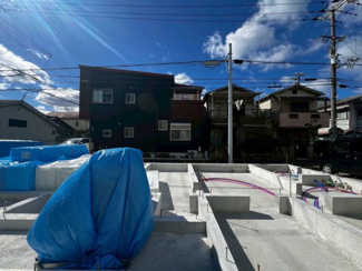 【前面道路含む現地写真】 | 千代田４丁目　新築分譲住宅　全２区画