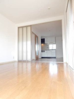 【居間・リビング】 | エクセルタウン合川 | ※同建設会社の類似のお部屋です