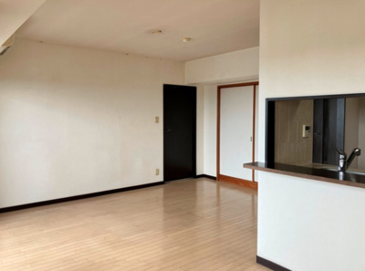 【居間・リビング】 | モアクレスト千葉A棟