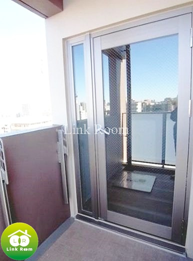 クオリア両国のバルコニー