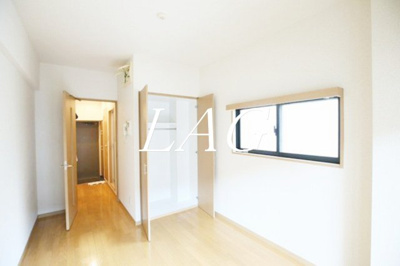 【居間・リビング】 | ルーブル南麻布 | 洋室のお部屋です。