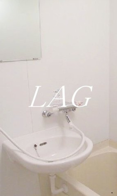 【洗面所】 | ルーブル南麻布 | 洗面台です。