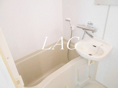 【浴室】 | グラーサ東京イースト | お風呂です。