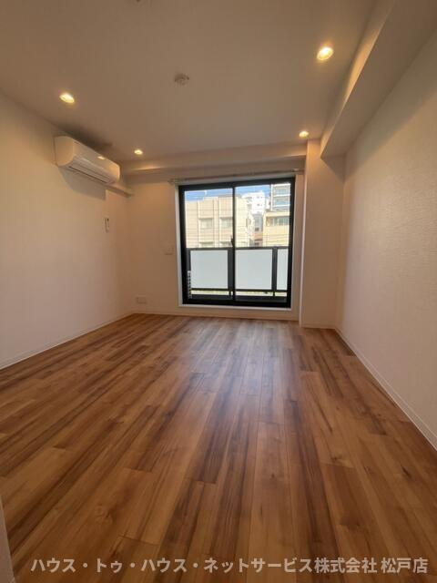 belle villeの居間・リビング