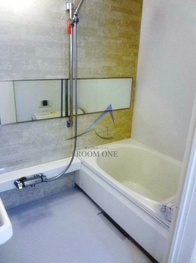 高見シャーメゾンの浴室|お風呂です。