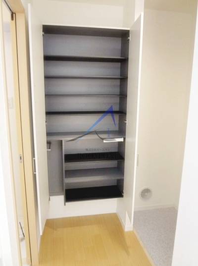 高見シャーメゾンの玄関|玄関です。