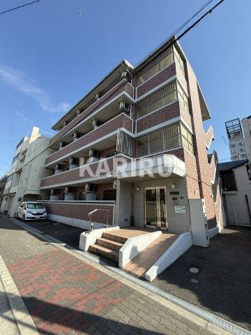 すみれハイツのエントランス