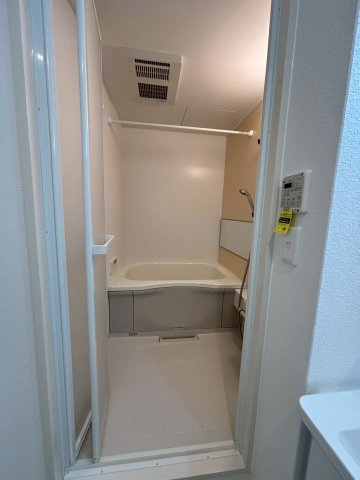 シャンピニオンの浴室