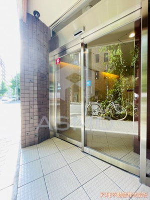 【エントランス】 | モザイク