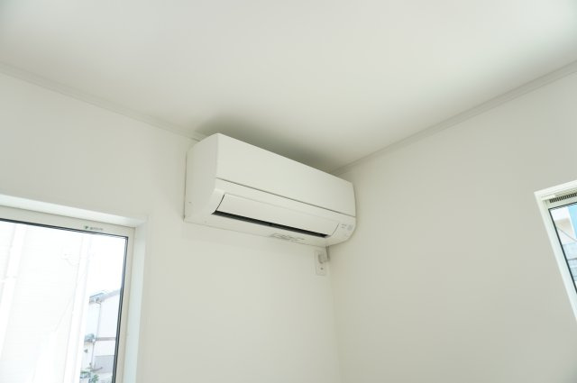 越谷市大字弥十郎 新築一戸建の居間・リビング|エアコン