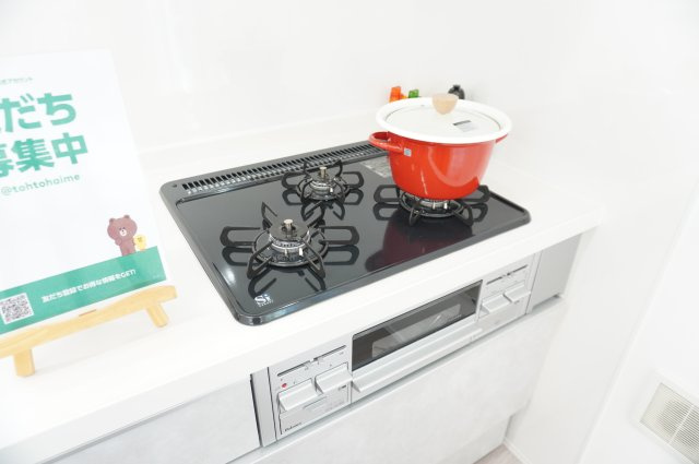 越谷市大字弥十郎 新築一戸建のキッチン