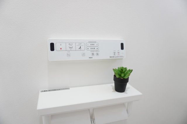 越谷市大字弥十郎 新築一戸建のトイレ