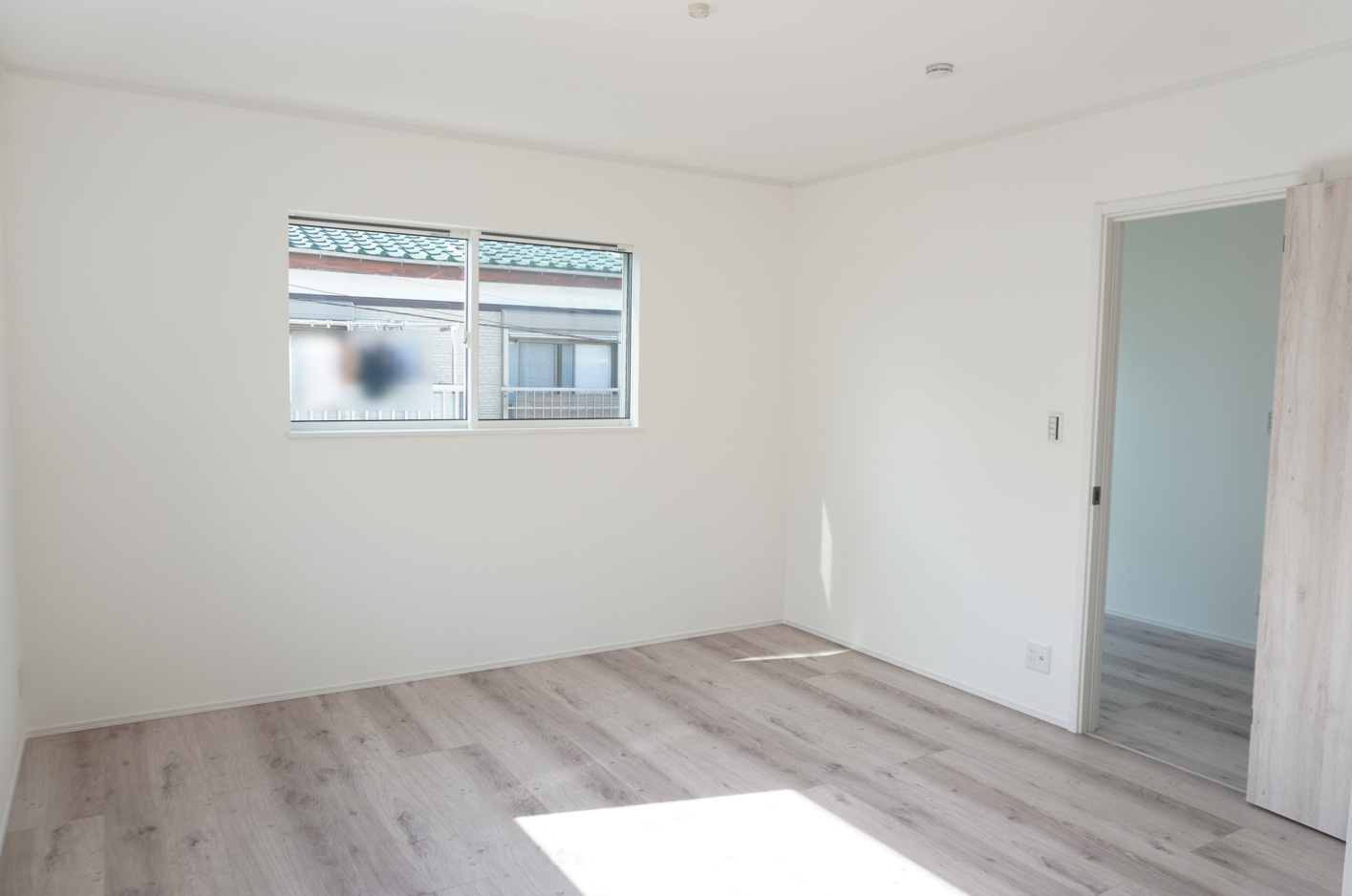 越谷市大字弥十郎 新築一戸建の洋室