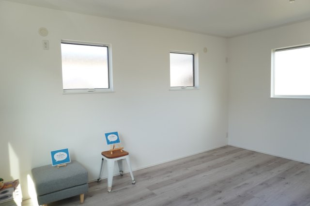 越谷市大字弥十郎 新築一戸建の洋室|9.5帖