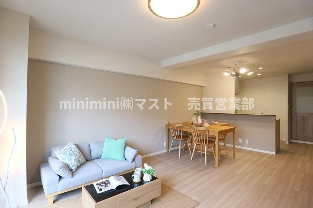 中津グランドハイツの居間・リビング