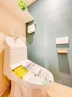 【トイレ】 | ハイツ三鷹 | トイレ温水便座機能付き