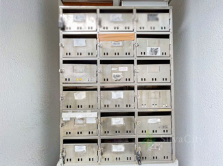 【設備】 | ハイツ三鷹 | 集合ポスト