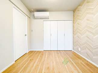 【寝室】 | ハイツ三鷹 | 洋室　4.5帖