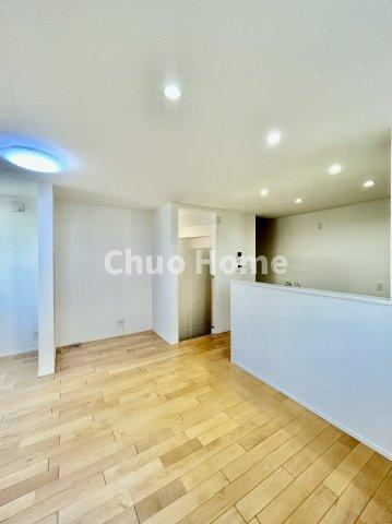 荒川区東日暮里3丁目中古住宅のキッチン|ダイニングキッチン