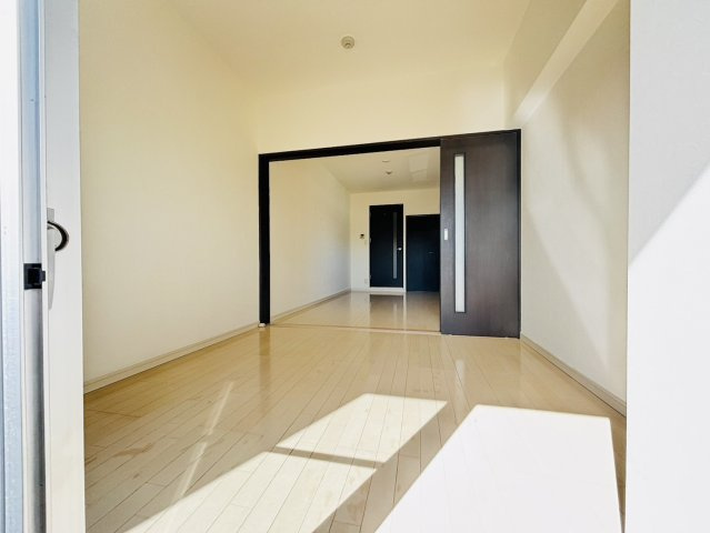 グランドスクエアの居間・リビング