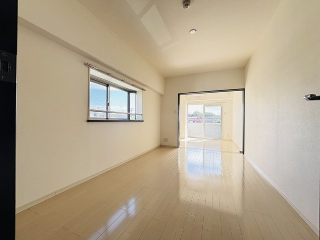 グランドスクエアの居間・リビング