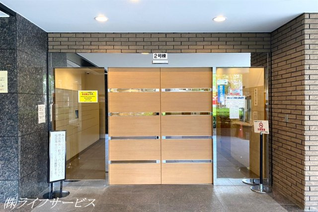 【エントランス】 | 新大阪グランドハイツ2号棟 | エントランス