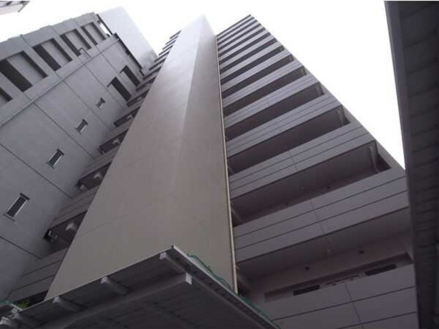 リシュドール名駅南の外観