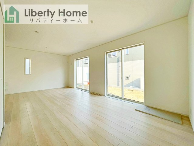 日立市久慈町第25　新築戸建　1号棟の前面道路含む現地写真