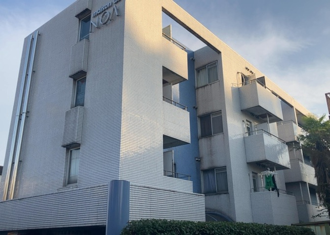 【構造・工法・仕様】 | メゾン・ド・ノアバーム八王子 | ＲＣ造、Reinforced Concreteは直訳すると補強されたコンクリートです。主に柱や梁・床・壁が鉄筋とコンクリートで構成おり、鉄筋を組んだ型枠にコンクリートを流し込んで固めたものを指します。