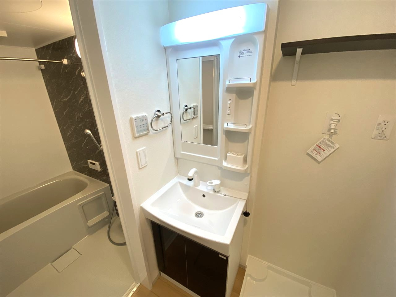 WBeCの独立洗面台