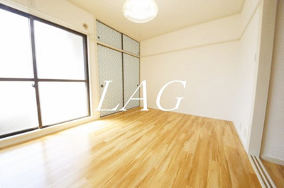 【居間・リビング】 | ＫＦビル | 洋室のお部屋です。