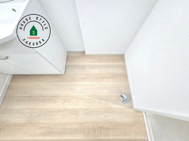 糟屋郡新宮町緑ヶ浜２丁目第1-2棟（2号棟）の内観：施工例|ランドリースペースは広さもたっぷり。