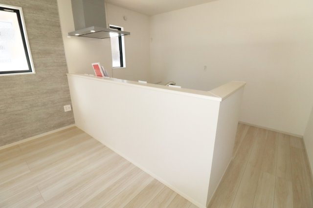 郡山市安積町笹川字北向　　  1号棟　　安積第3小学校、安積第2中学区　のキッチン