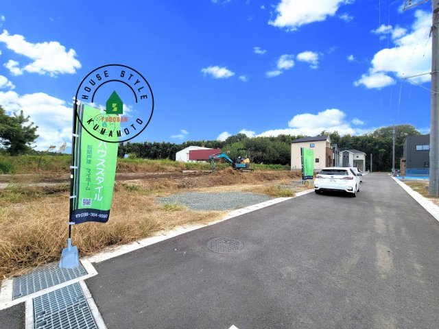 菊池市泗水町吉富第4₋3棟(1号棟)の前面道路含む現地写真|見学の時間などお気軽にお問い合わせ下さい。