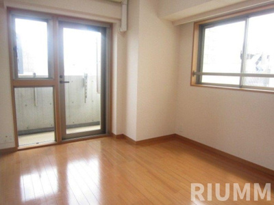 【居間・リビング】 | パークウェル神田イースト弐番館（パークウェル神田ＥＡＳＴ弐番館）