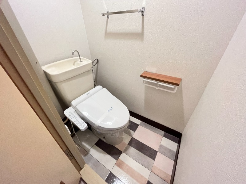 メゾンサンクレールのトイレ