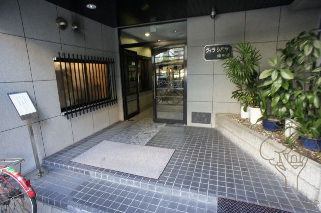 梅田東ユーリプラザのエントランス