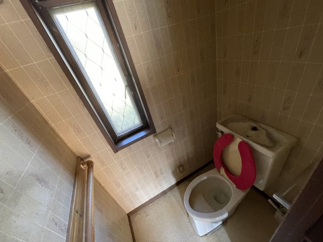 山武市埴谷1921売り戸建のトイレ