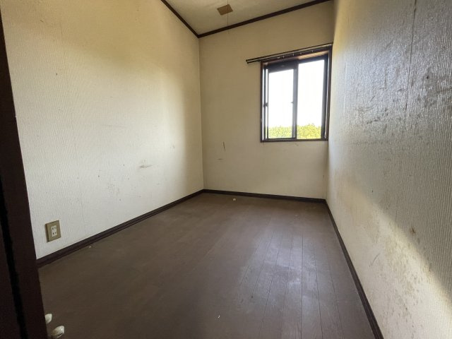 山武市埴谷1921売り戸建の洋室