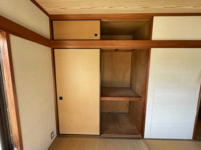 山武市埴谷1921売り戸建の収納