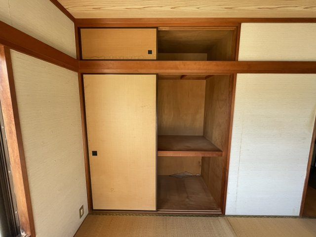 山武市埴谷1921売り戸建の収納