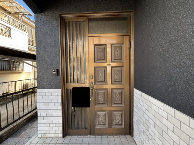 【エントランス】