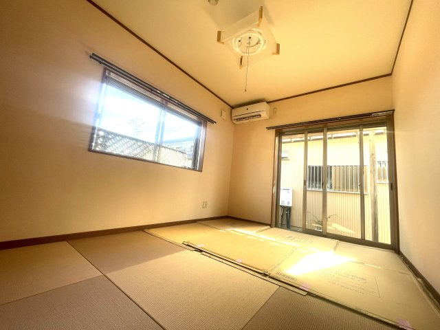 井桁貸家2号棟の和室