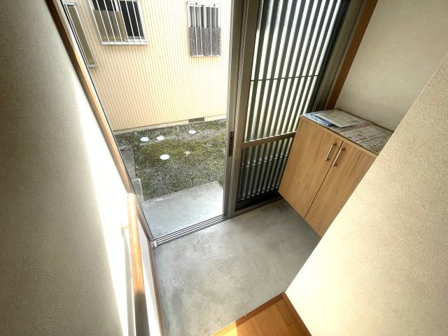 井桁貸家2号棟の玄関