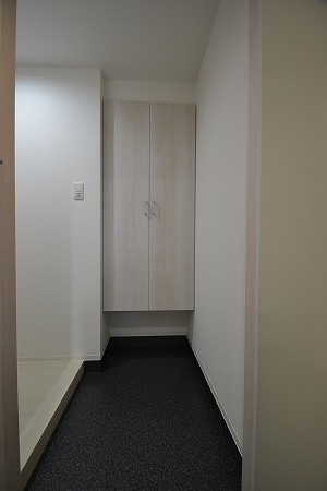 月光江波東弐番館の玄関