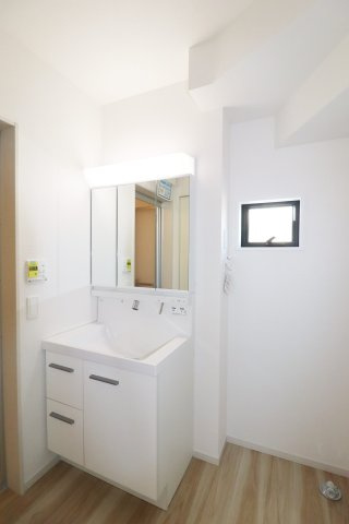 郡山市安積町笹川字北向　　  2号棟　　安積第3小学校、安積第2中学区　の浴室